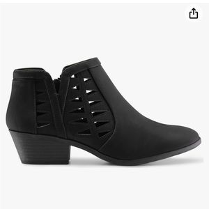 - New Marco Republic bootie with cut outs in black 5.5